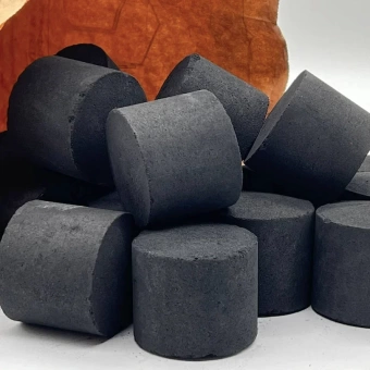 BRIQCOAL 2.5 кг — древесноугольные брикеты для гриля
