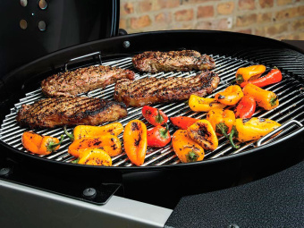 Угольный гриль Weber Performer Original GBS 57 см черный